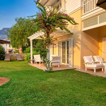Portville Holiday Villas - Stella Villa