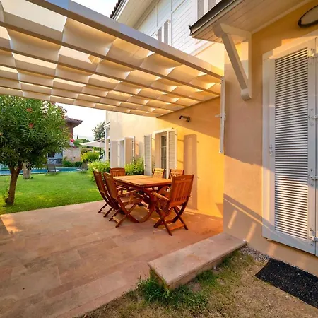 Portville Holiday Villas - Stella Villa