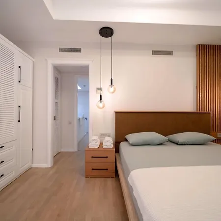 Portville Holiday Villas - Stella