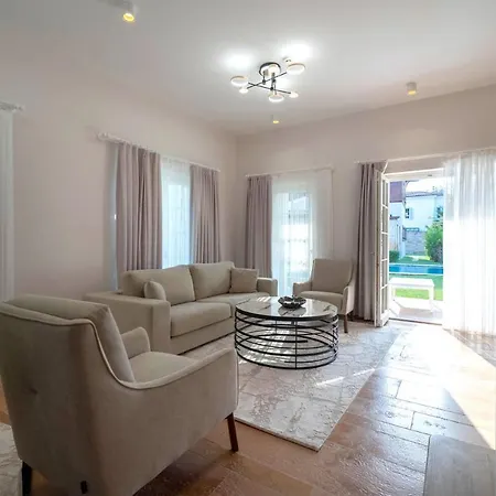 Villa Portville Holiday Villas - Stella *