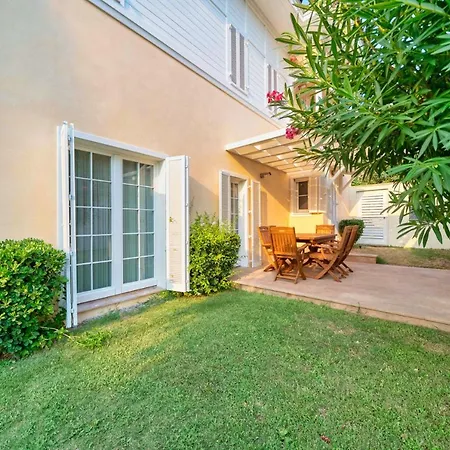 Portville Holiday Villas - Stella *